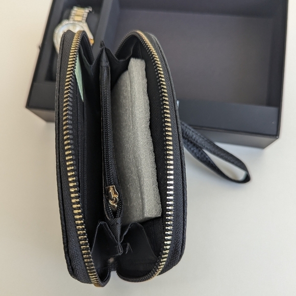 Alexis Bendel Analog Two-Tone Silver Gold Tone Crystal 38 mm Watch & Wallet - Picture 6 of 9